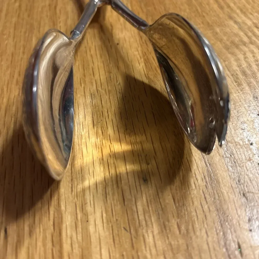 Vintage Silver Plated Scissor Style Pastry Salad Tongs 8.5